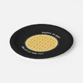 ハッピー・パイ・デイ | 100桁以上ラティスApple Pie Black ペーパープレート (アングル)