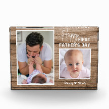 ハッピー・ファースト・ファースト・デイ・ニュー・ダッド・ウッド2枚の写真 