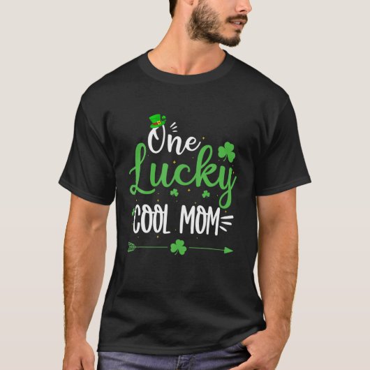 ハッピーSt patricks dayかわいい1ラッキークールママの贈り物 Tシャツ (正面)