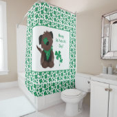 ハッピーSt patricks dayドッグフォーリーフクローバーグリーン シャワーカーテン (インサイチュ)