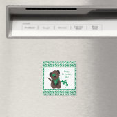 ハッピーSt patricks dayドッグフォーリーフクローバーグリーン マグネット (インサイチュ (食洗機))