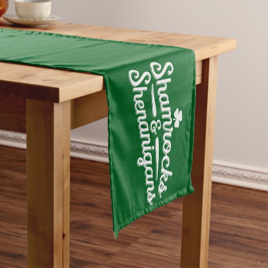 ハッピーSt patricks dayラッキーシャムロック&シェナニガン ショートテーブルランナー (インサイチュ)