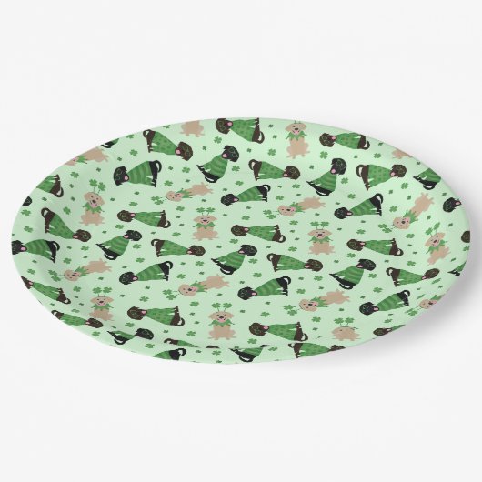 ハッピーSt patricks dayラブラドールレトリエバードッグ ペーパープレート (アングル)