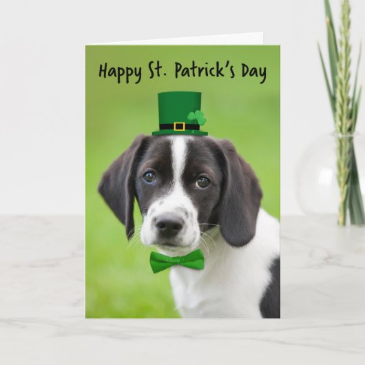 ハッピーSt patricks day誰でもかわいいビーグルの子犬 シーズンカード (正面)