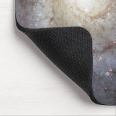 ハッブルの"壮大なデザイン渦状銀河M74"の宇宙 マウスパッド (コーナー)