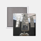 ハッブル宇宙望遠鏡が解放される マグネット (正面/裏面)