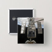 ハッブル宇宙望遠鏡が解放される 缶バッジ (正面&裏面)