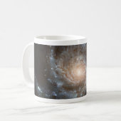 ハッブル宇宙望遠鏡による宇宙の写真:回転花火銀河 コーヒーマグカップ (正面左)