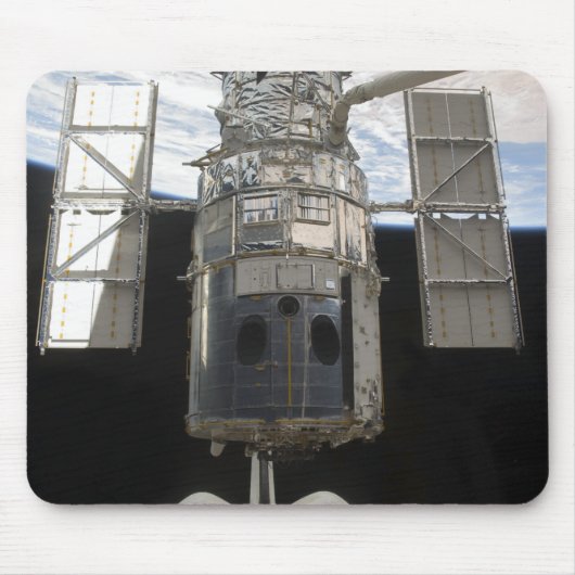 ハッブル宇宙望遠鏡アトランティス貨物湾 マウスパッド (正面)