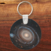 ハッブル宇宙望遠鏡 的の中心の銀河 キーホルダー (裏面)