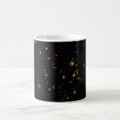 ハッブル超深い分野のイメージの星座Fornax コーヒーマグカップ (中央)