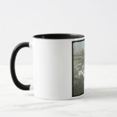 ハドソン川のヴィンテージのWWIIの戦艦 マグカップ (左)