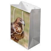 ハドソン渓谷のアカオタカ ミディアムペーパーバッグ (裏面アングル)