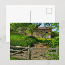 ハドダーズフィールド州ブラッドリーにある放棄された農家