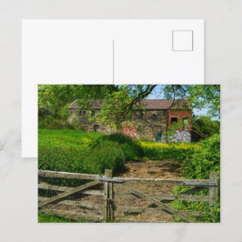 ハドダーズフィールド州ブラッドリーにある放棄された農家 ポストカード