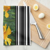 ハナビシソウの花のストライプな台所手タオル キッチンタオル (四つ折り)