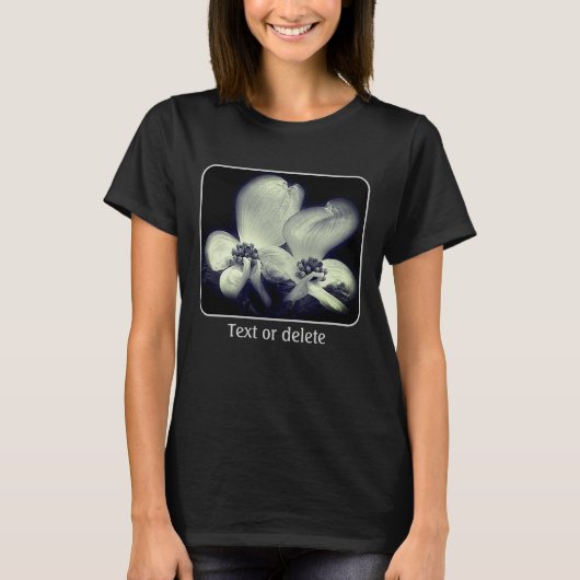 ハナミズキの花 ブラック&ホワイト Tシャツ (正面)