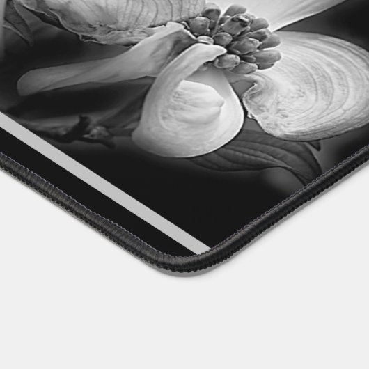 ハナミズキは白と黒に咲パーソナライズされたく デスクマット (コーナー)
