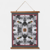 ハナミズキ花のラディバグ抽象芸術自然 吊り下げ型タペストリー (正面)