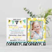 ハニカムゼブラプリントのまわりに誕生日招待状 招待状 (スタンド正面)