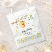 ハニカムビーカモミール赤ちゃんシャワー フェイバーバッグ (クリップ留めされた状態)