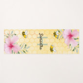 ハニカムピンクの花模様でぶつぶつ蜂の名前monogram ヨガマット (正面(横))