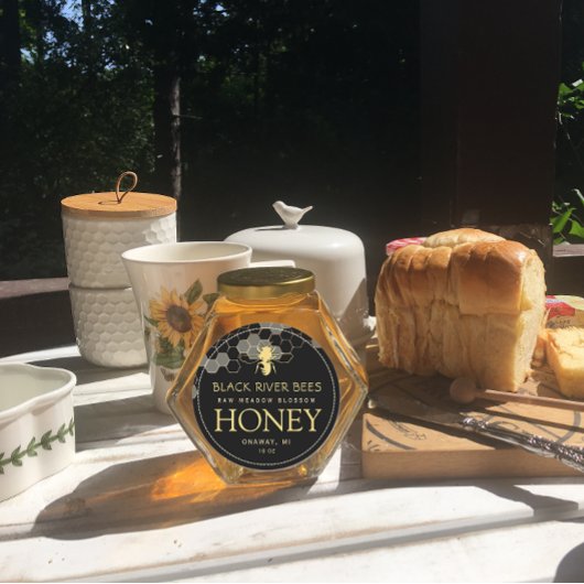 ハニカム&ビー生のハニーラベルブラック ラウンドシール