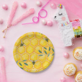 ハニーコームのまわりに ペーパープレート (パーティー)