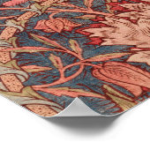 ハニーサックル、フローラルパターンby William Morris ポスター (角)