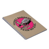 ハニーバッジャーズ怖くない悪のバイブル引用文ピンク ノートブック (右側)