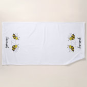 ハニーパーソナライズされたミツバチにハート（昆虫）マルハナバチを付ける ビーチタオル (正面)