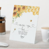 ハニービーとヒマワリmom-osaバー 台座サイン (インサイチュ)