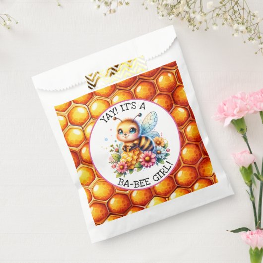 ハニービーをテーマにした女の子の赤ちゃんシャワーパーソナライズされた フェイバーバッグ (封をした状態)