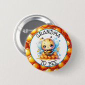 ハニービーをテーマにした男の子の赤ちゃんシャワーおばあちゃん 缶バッジ (正面&裏面)