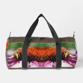 ハニービーオンコンフロアーデイジー パーソナライズされた ダッフルバッグ (裏面)