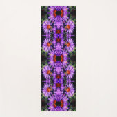 ハニービーオンパープルアスター花抽象芸術 ヨガマット (正面)