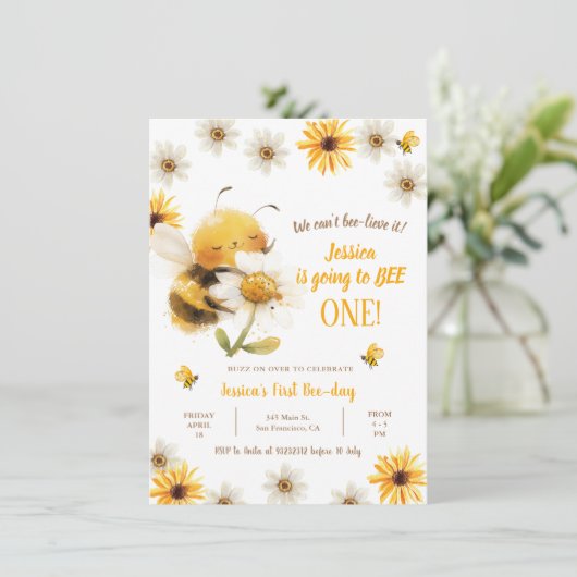 ハニービーファースト誕生日-デイジービー誕生日 招待状 (スタンド正面)