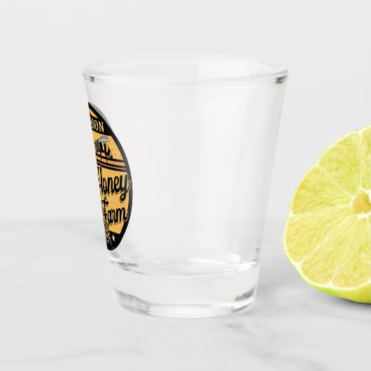 ハニービーファーム名パーソナライズされたスイートビーハイブ ショットグラス (右)