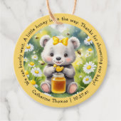ハニーベアデイジーフラワーガーデン春ベビーシャワー フェイバータグ (正面)