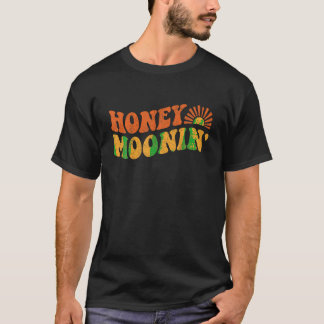 ハニーモオニンレトロビーチハネムーンバケーションキュートM Tシャツ