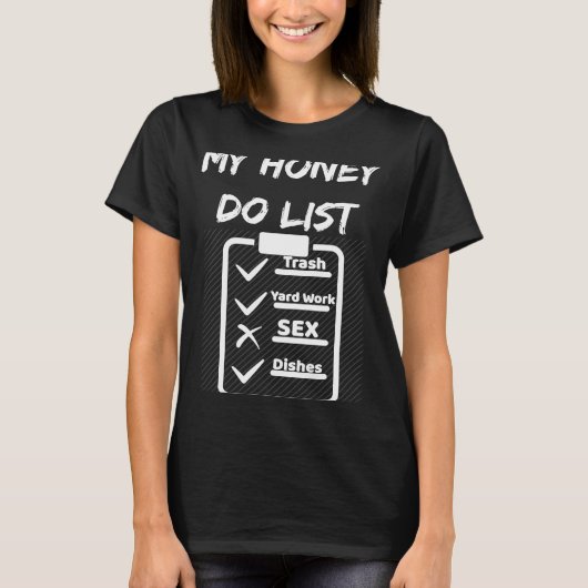 ハニーDoリストとメモ帳の服飾男性へ Tシャツ (正面)