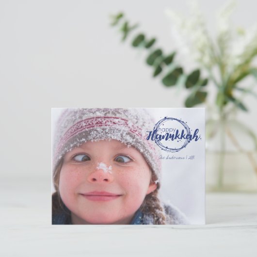 ハヌカのお祝い 雪の泡のリース フォト ポストカード (スタンド正面)