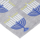 ハヌカーの濃紺の(ユダヤ教)メノラーの銀の家の装飾 テーブルクロス (アングル)