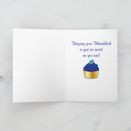 ハヌカー孫娘:カップケーキとドレデルクッキー シーズンカード (内部)