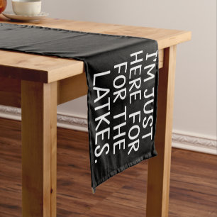 ハヌカー私はちょうどラトークユダヤ人のためにここにいる ショートテーブルランナー