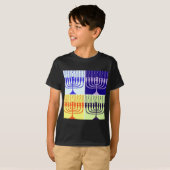 ハヌカー(ユダヤ教)メノラー Tシャツ (正面フル)