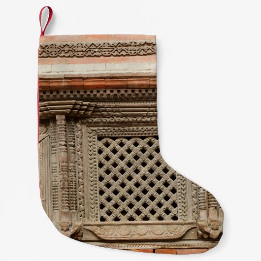 ハヌマンのナサンチョークコートヤードの古窓 スモールクリスマスストッキング (正面)