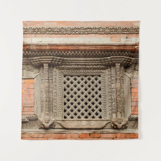 ハヌマンのナサンチョークコートヤードの古窓 タペストリー (正面)