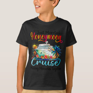 ハネムーン クルーズ 2026 新婚 グラフィック アート Tシャツ