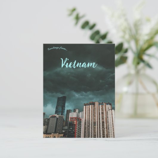 ハノイ・ベトナムの雷雨の前に ポストカード (スタンド正面)